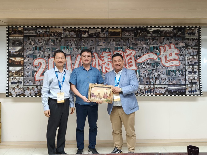 0424 胡志明市經濟大學 2