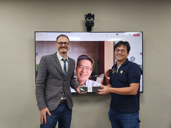 0909 英國史特林大學 1